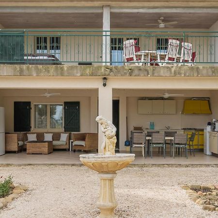 Villa les cigales Ouveillan Extérieur photo