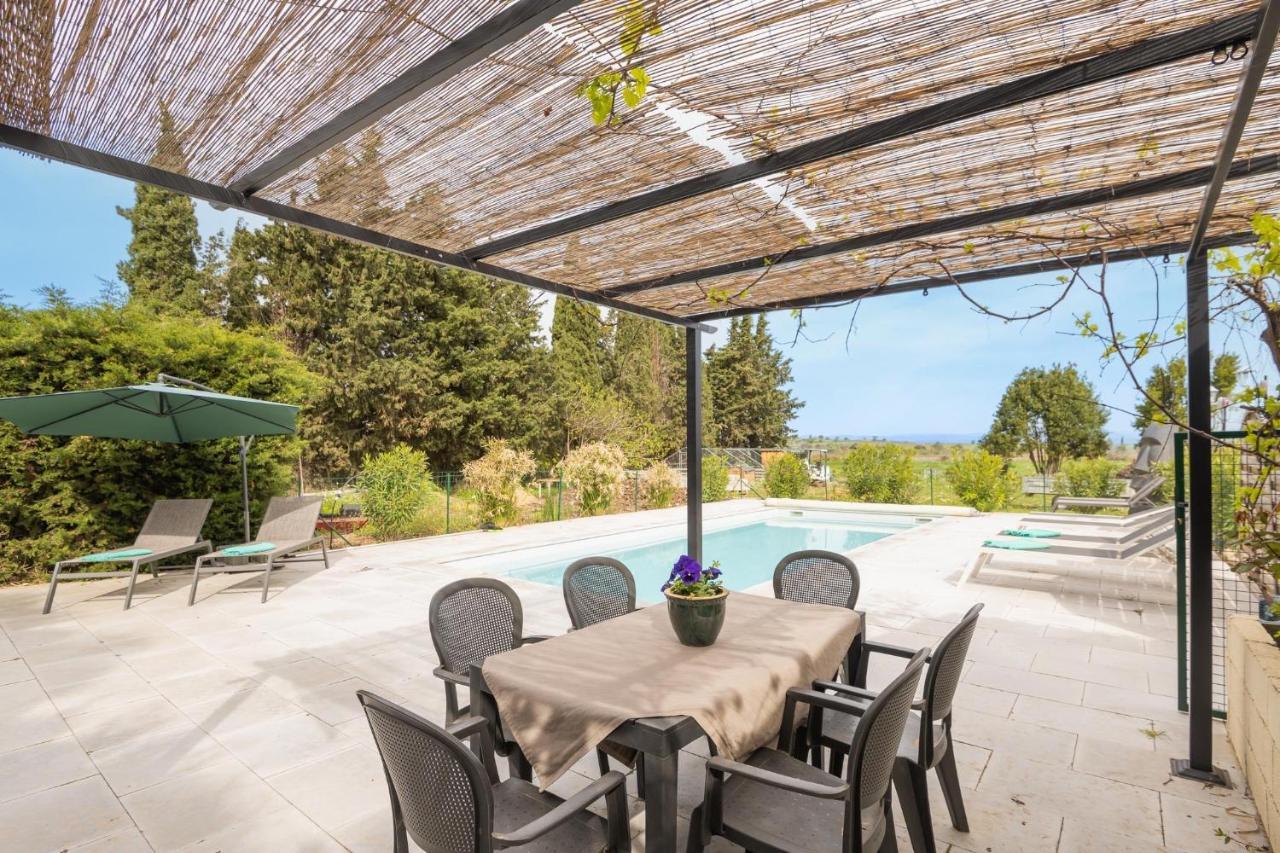 Villa les cigales Ouveillan Extérieur photo