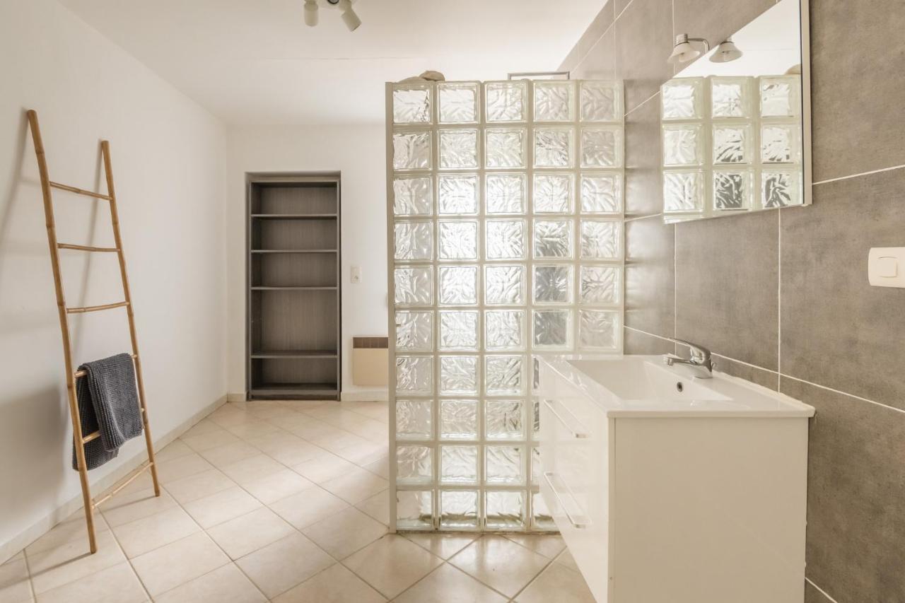 Villa les cigales Ouveillan Extérieur photo